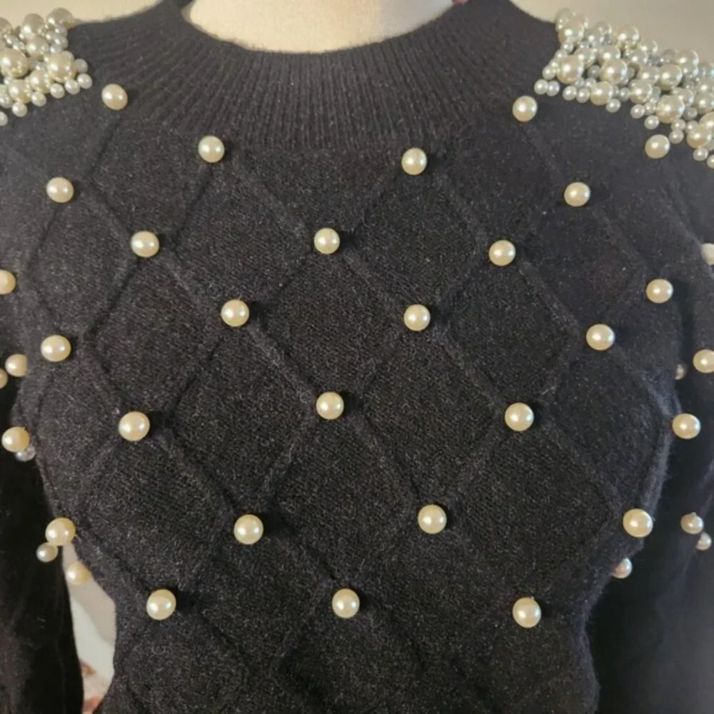 Black Pearl Embellished Sweater Long Sleeve Diamond Knit Shoulder‎ Pearls